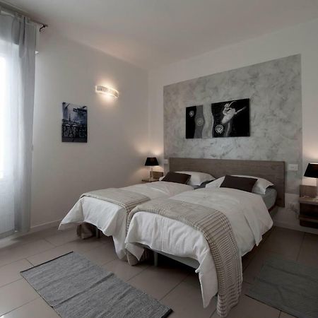 Le Suites - Di Fronte Ospedale Sacro Cuore Negrar Ngoại thất bức ảnh