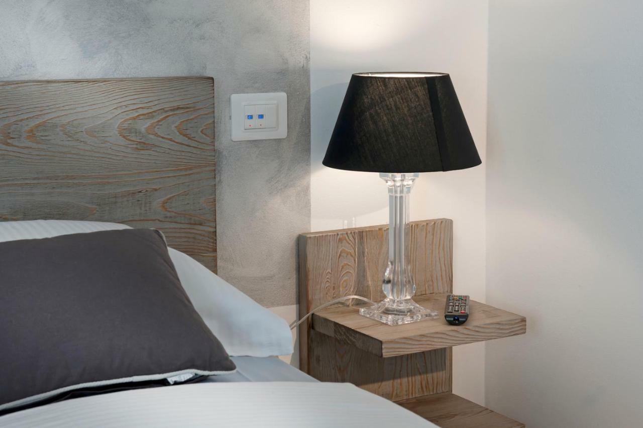 Le Suites - Di Fronte Ospedale Sacro Cuore Negrar Ngoại thất bức ảnh